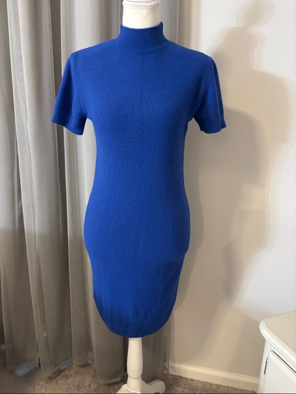 Arizona Jean Company Cobalt Blue Short-Sleeve Knit Midi Dress
